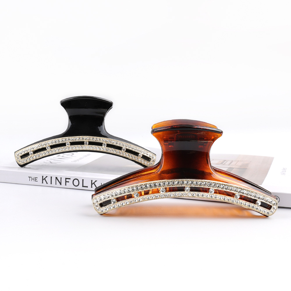 Rhinestone hair claw clips in black and tortoise colors