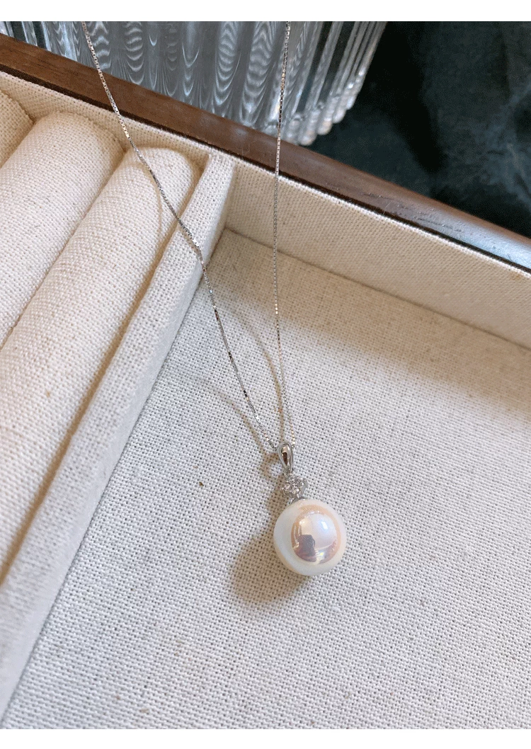 Pink Pearl Pendant Necklace – Silver Clover Clasp Necklace