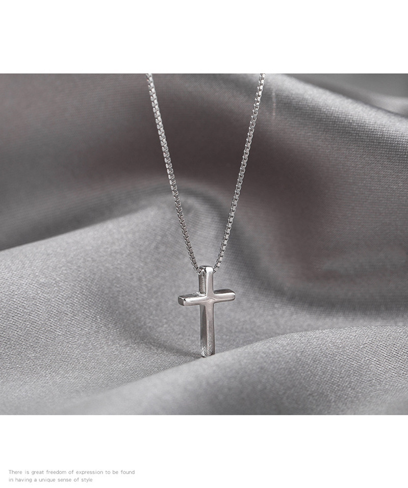 Minimalist Cross Necklace – Titanium Steel in Silver & Gold