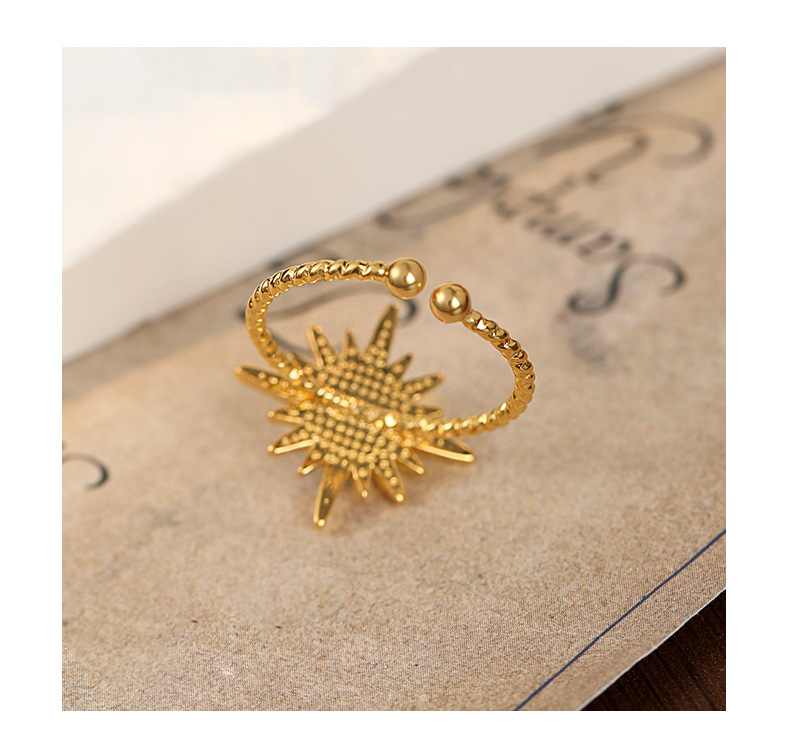 Tiger's Eye Sunburst Ring – Chunky Gold Daisy Ring with Zircon Center