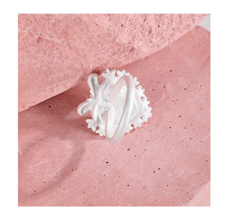 Bow Heart Ring – White Thorn Heart Statement Ring