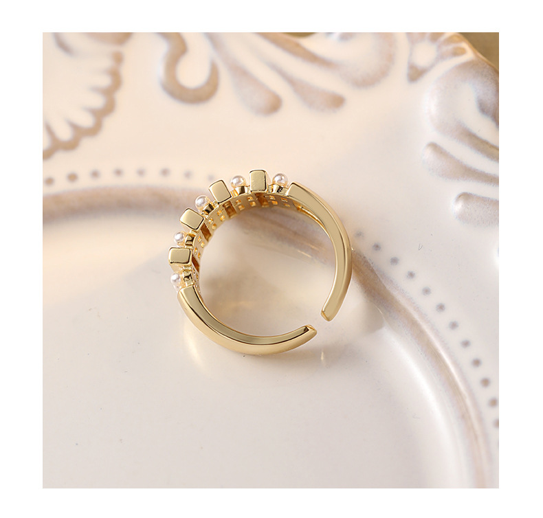 Geometric Pearl Ring – Korean Gold Zircon Grid Ring