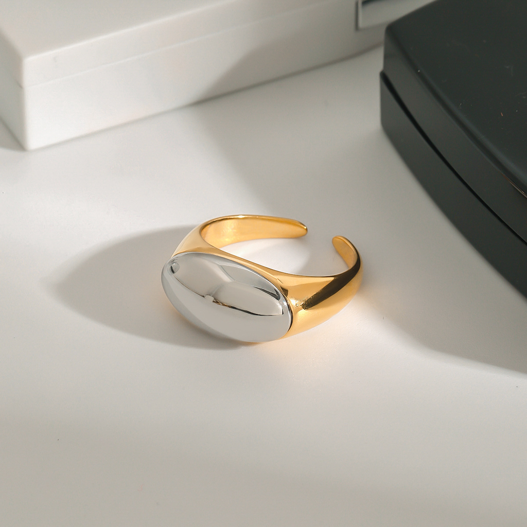 Two-Tone Oval Ring – Gold & Silver Minimalist Open Band Ring