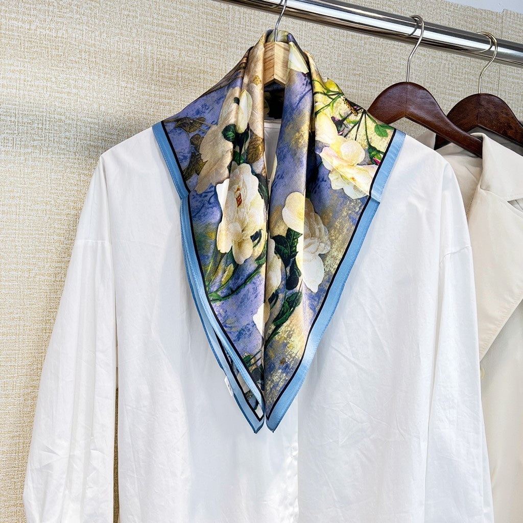 Nordic Oil-Painting Camellia Silk Square Scarf - 68 x 68 cm