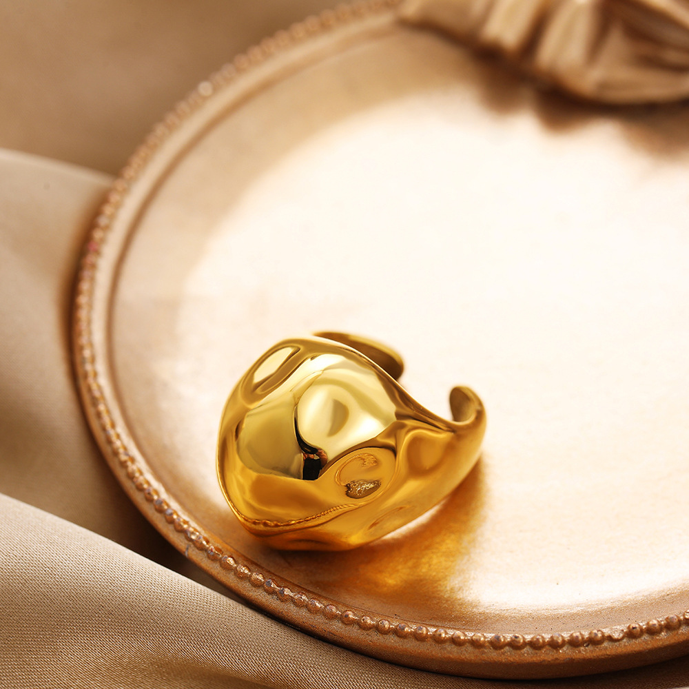 Hammered Dome Ring – Chunky Gold Stainless Steel Statement Ring