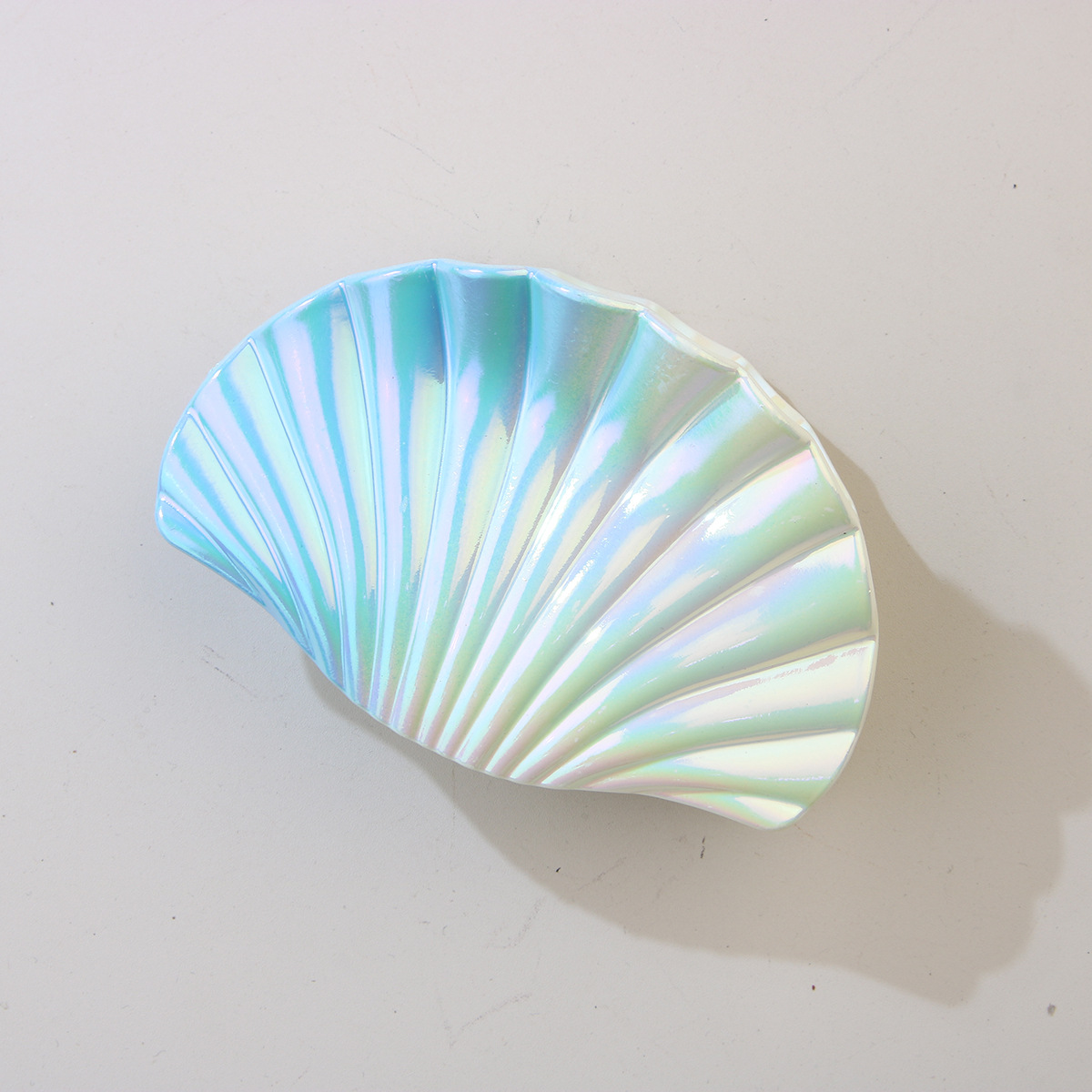 Golden Shell Large Hair Claw Clip – 9 Colors