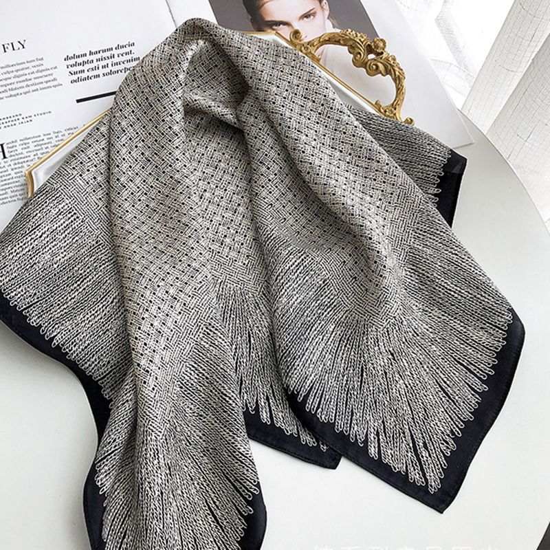 14 Momme Mulberry Silk Square Scarf - 65 x 65 cm