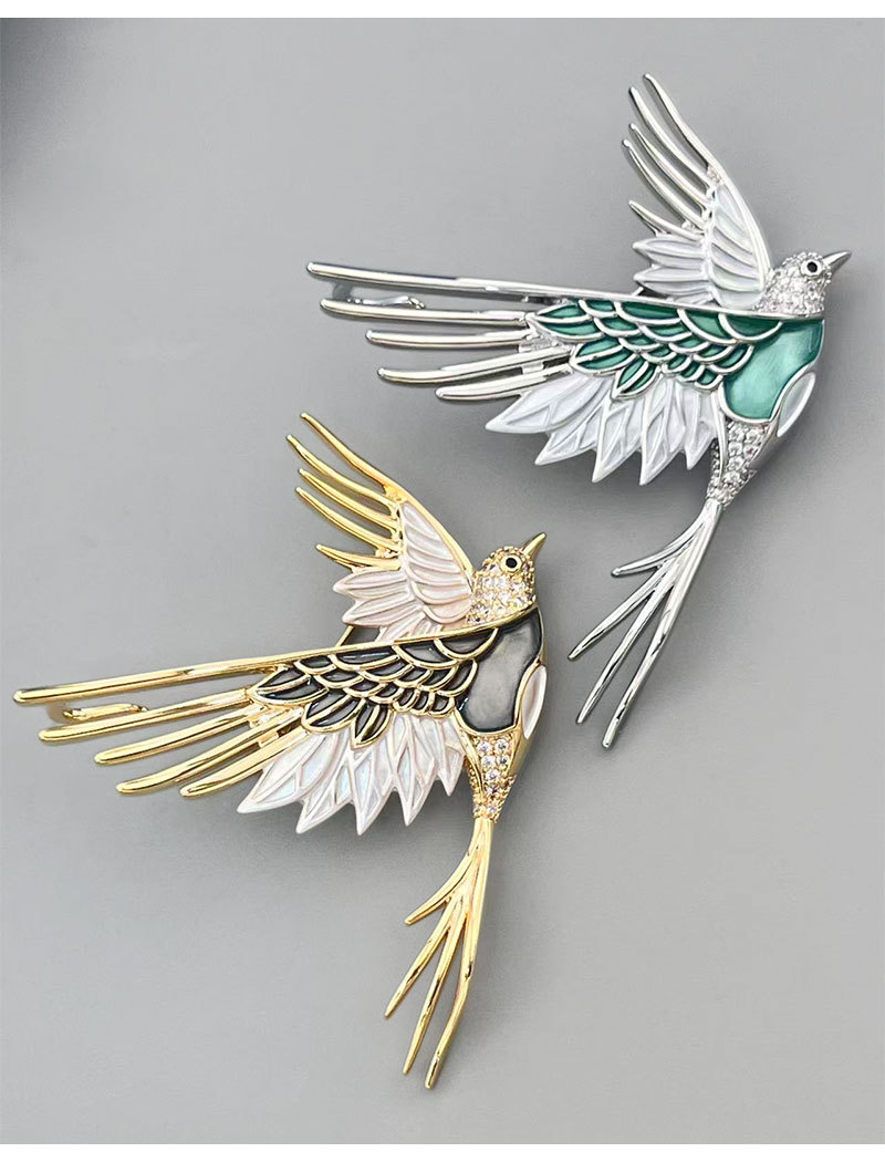 Enamel Flying Bird Brooch Pin – Crystal Swallow Brooch, Vintage-Inspired Bird Pin