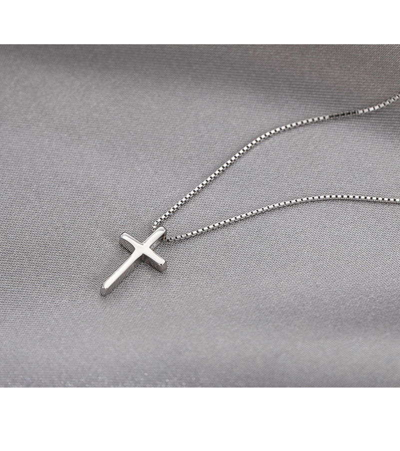 Minimalist Cross Necklace – Titanium Steel in Silver & Gold