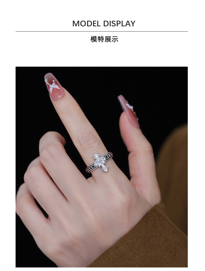 Gothic Cross Ring – Vintage Silver Zircon Cross Ring