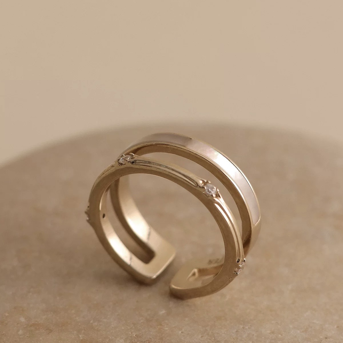Mother of Pearl Double Band Ring – Adjustable Open Ring with Zirconia Inlay, Titanium Gold / Silver