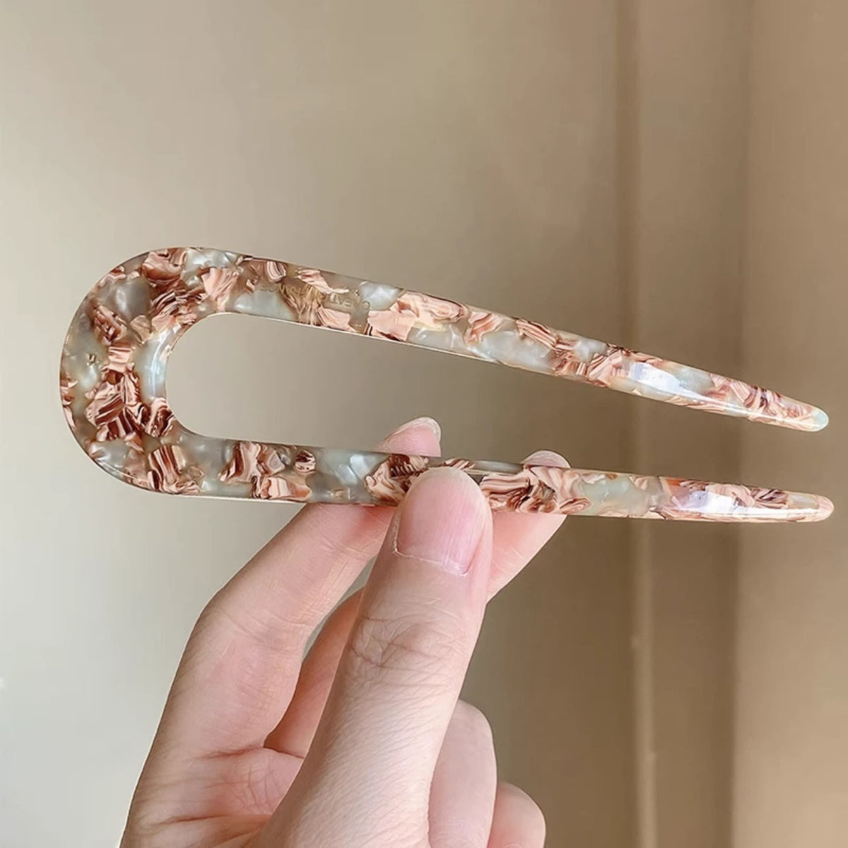 Acetate U-Shaped Hair Fork – 14 cm in Green & Peach Mosaic
