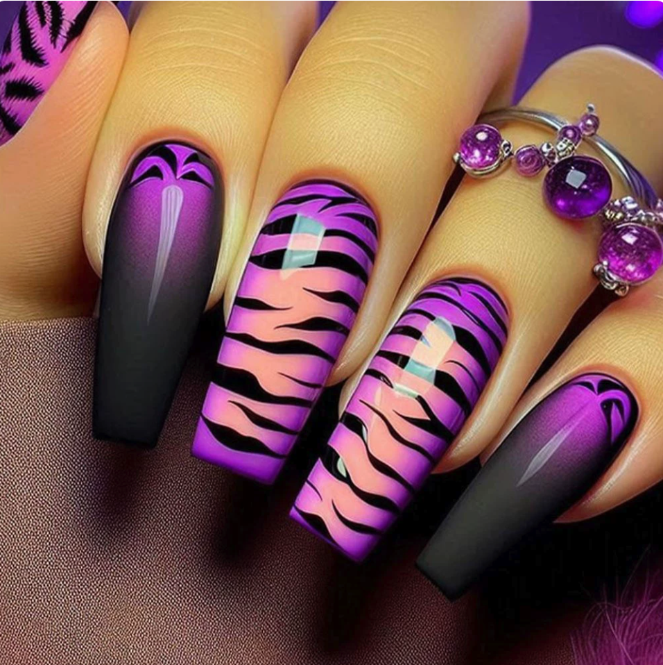 Purple Tiger Ombre press-on nail design, style Y421
